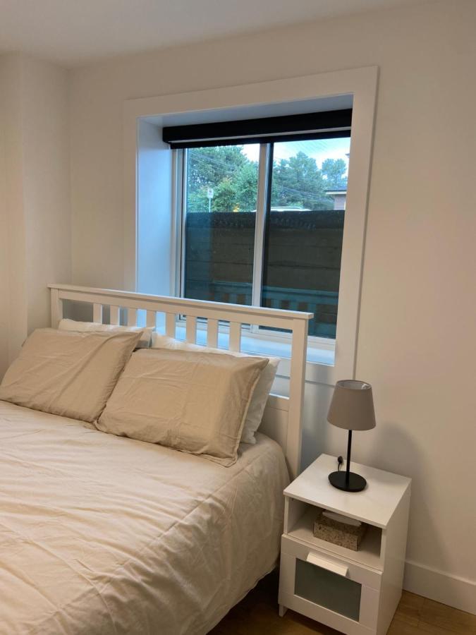 Wecare Guest Suite Burnaby Extérieur photo